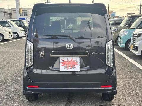 Honda N-WGN Custom