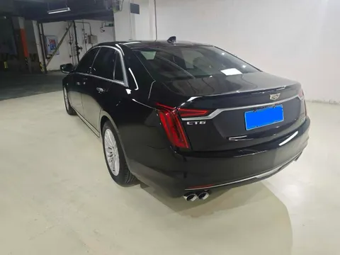 Cadillac CT6