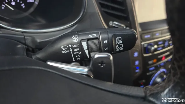 Hyundai Grand Santa Fe (Maxcruz)