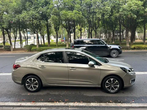 Citroen C4L