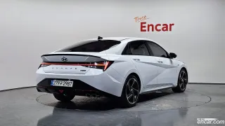 Hyundai Elantra (Avante)