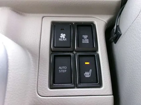Nissan Clipper Rio