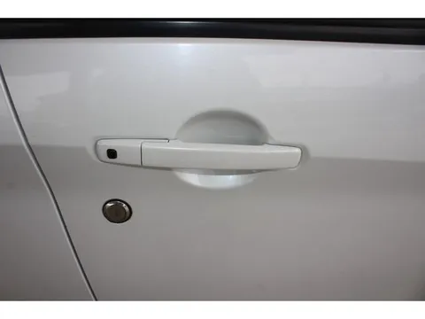 Mitsubishi eK X