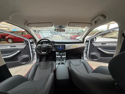 Chery Arrizo 5