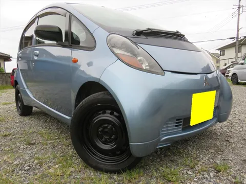 Mitsubishi I