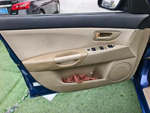 Mazda Mazda 3