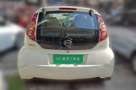 BYD F0