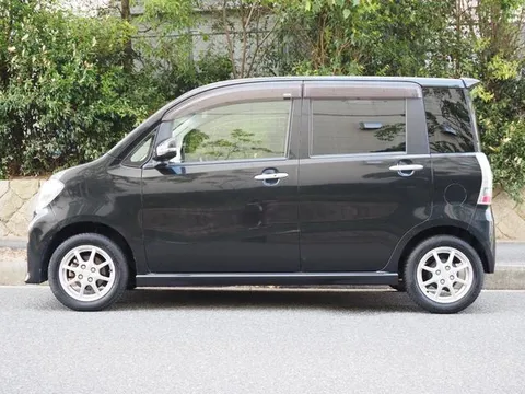 Daihatsu Tanto Exe