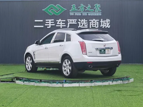 Cadillac SRX