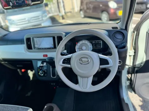 Daihatsu Mira Tocot
