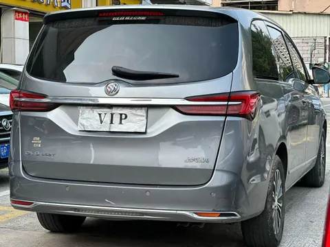 Buick GL8