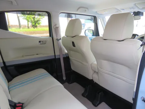 Honda N-BOX Slash
