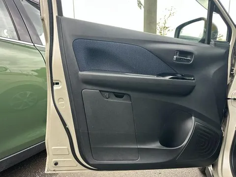 Mitsubishi eK X