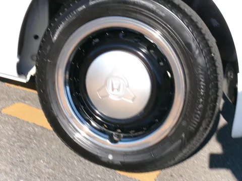 Honda N-BOX Slash