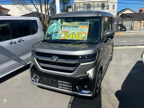 Suzuki Spacia
