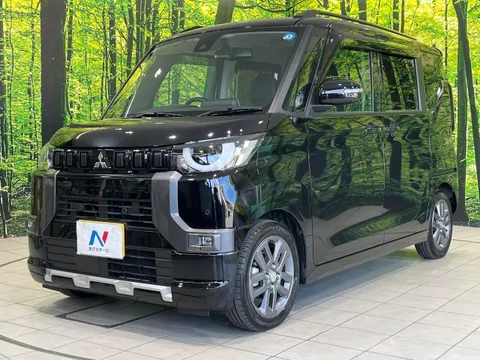 Mitsubishi Delica Mini