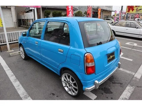 Daihatsu Mira