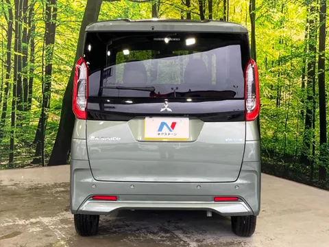 Mitsubishi eK Space