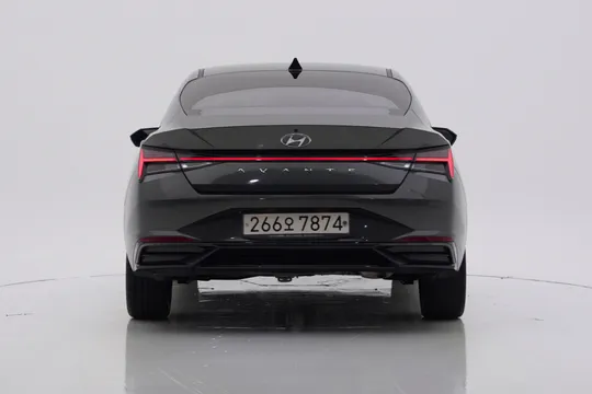 Hyundai Elantra (Avante)