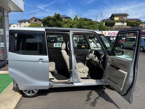 Mitsubishi eK Space