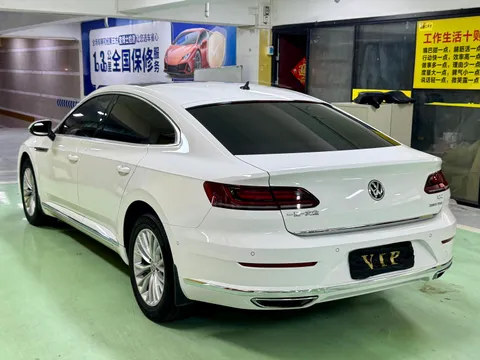Volkswagen CC