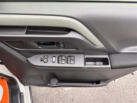 Suzuki Spacia Gear