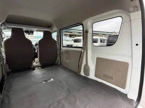 Mitsubishi Minicab Van