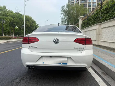 Volkswagen Lamando