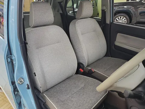 Daihatsu Mira Tocot