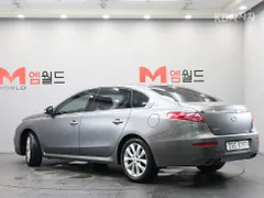 Renault SM7