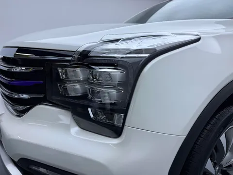 Gac GS8