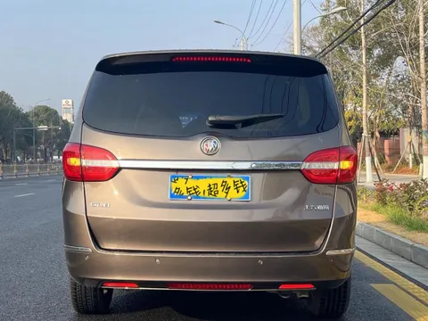 Buick GL8