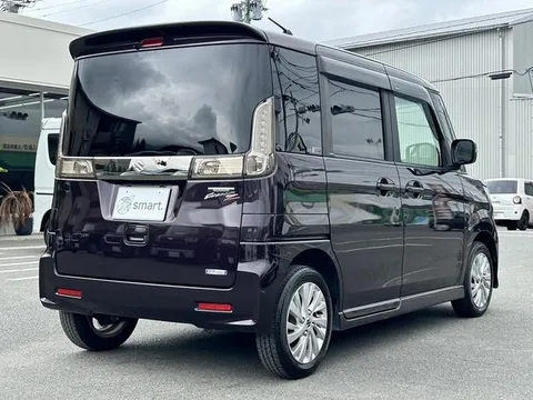 Suzuki Spacia Custom Z