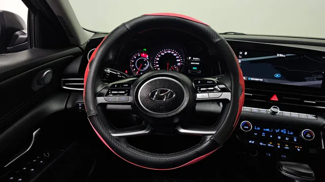 Hyundai Elantra (Avante)