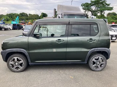 Mazda Flair Crossover