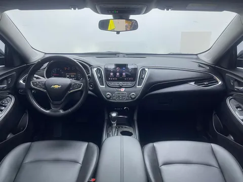 Chevrolet Malibu XL