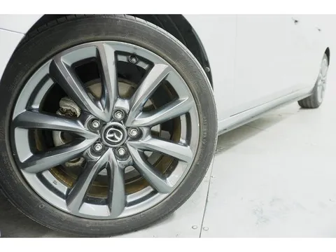 Mazda MAZDA3 Fastback