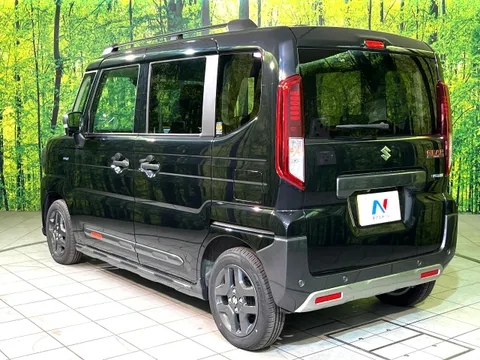 Suzuki Spacia Gear