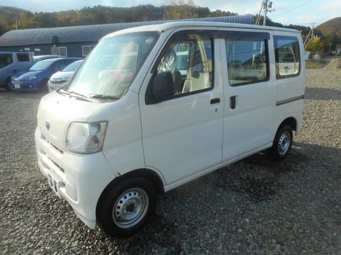 Toyota Pixis Van