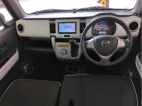 Mazda Flair Crossover