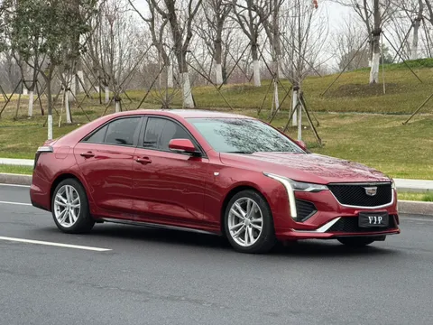 Cadillac CT4