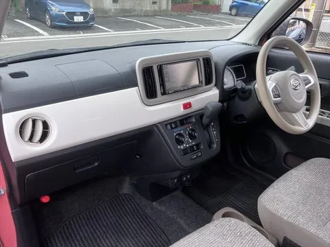 Daihatsu Mira Tocot