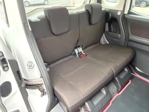 Mitsubishi eK Space Custom