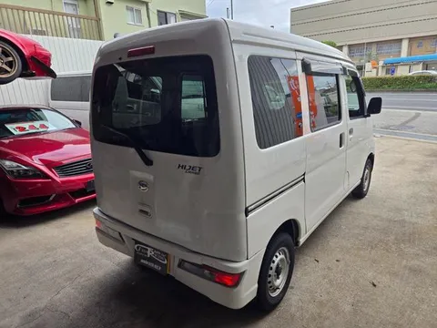 Daihatsu Hijet Cargo