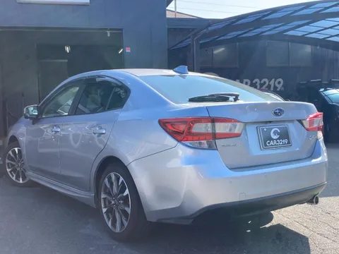 Subaru Impreza G4