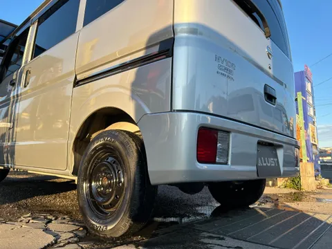 Nissan Clipper