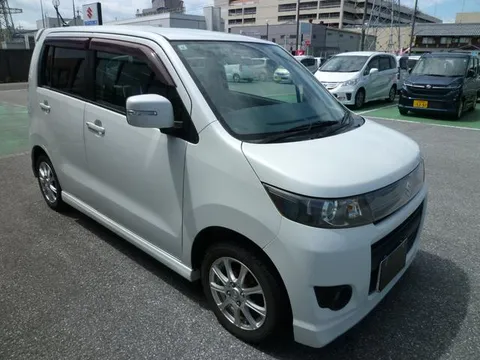 Suzuki Wagon R Stingray