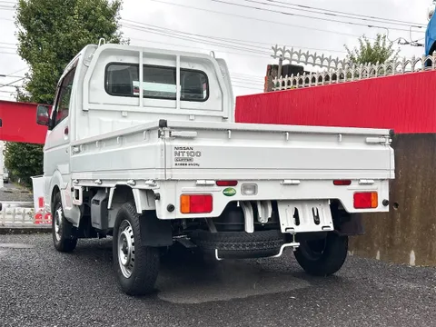 Nissan Clipper Truck