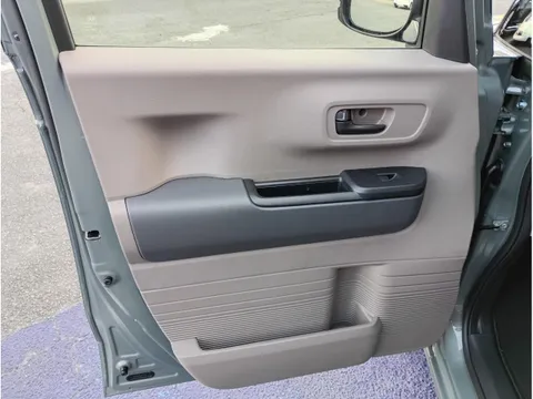 Honda N-BOX Joy