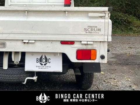 Mazda Scrum Truck